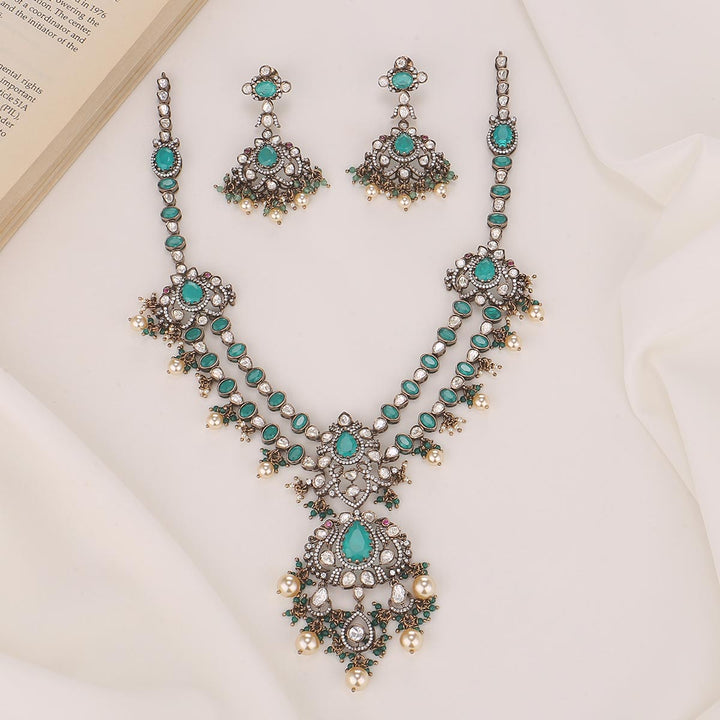 Eviana Victorian Long Necklace Set