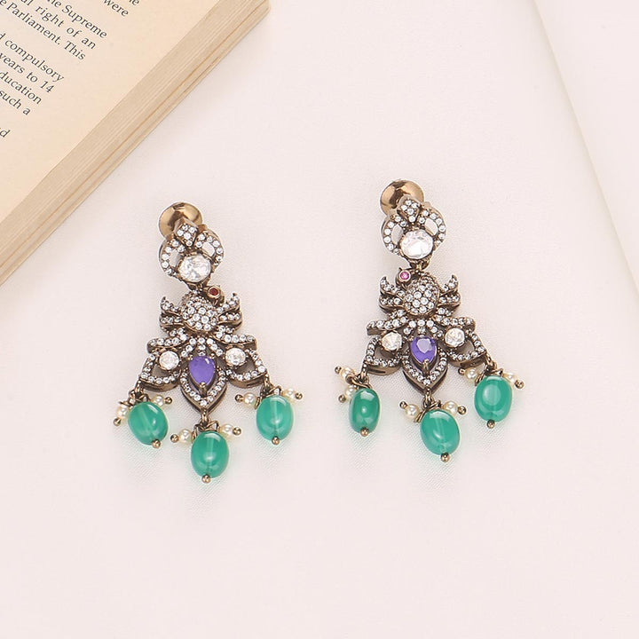 Ahisha Victorian Short Necklace Set