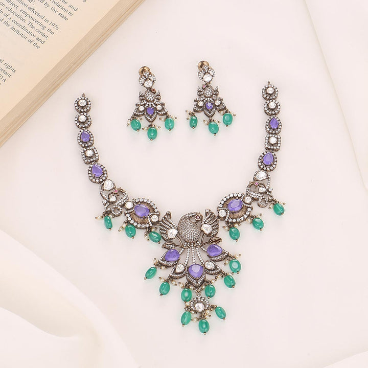 Ahisha Victorian Short Necklace Set