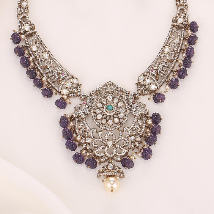 Fabulous Victorian Short Necklace Set