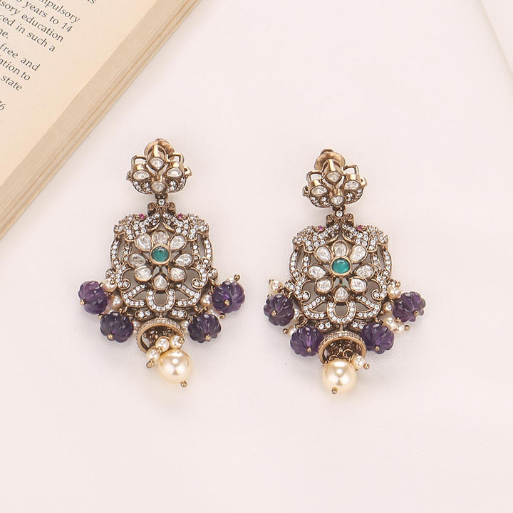 Fabulous Victorian Short Necklace Set