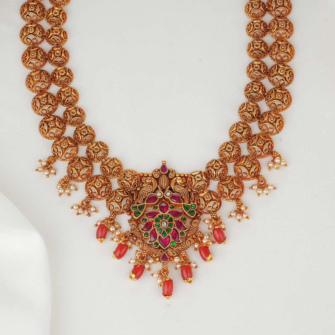 Anicha Nagas Short Necklace