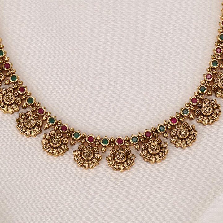 Aarya Short Necklace Set
