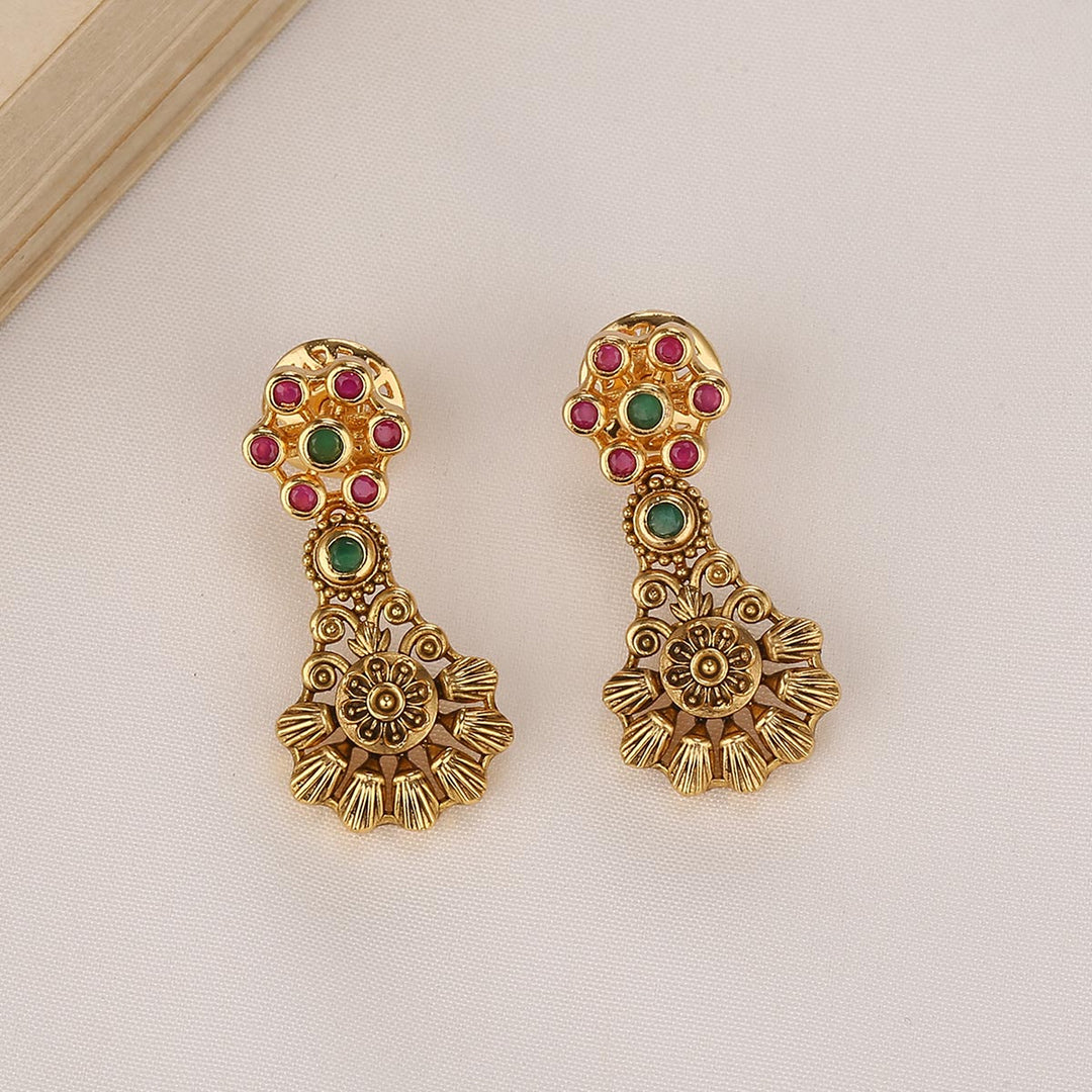 Aarya Short Necklace Set