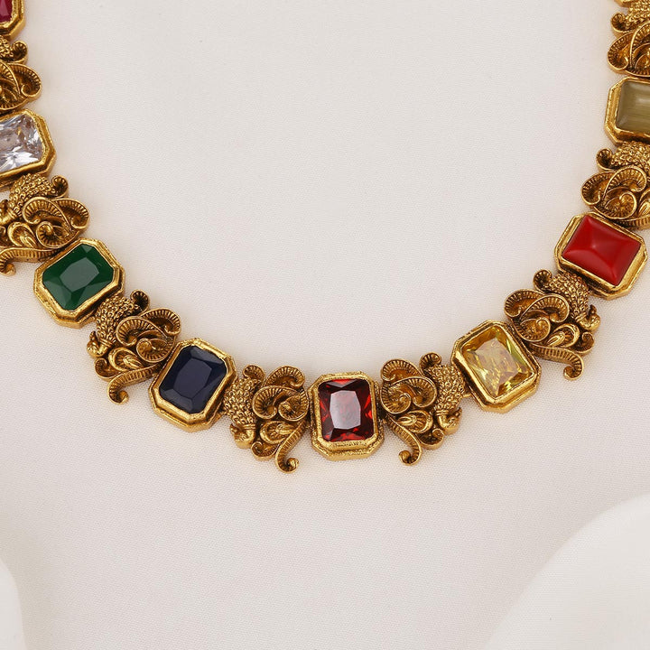 Beautiful Nagas Short Necklace Set