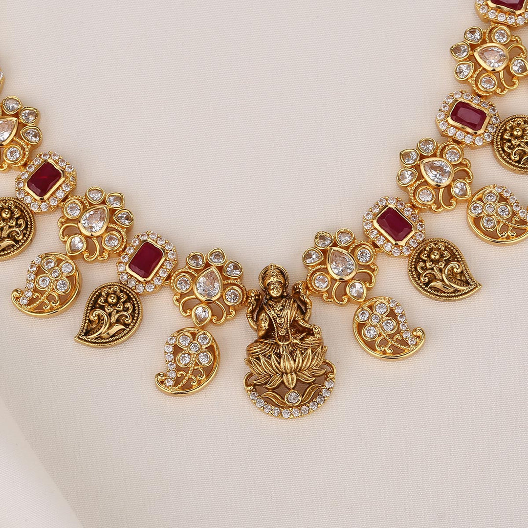 Shinning Charm Nagas Short Necklace Set