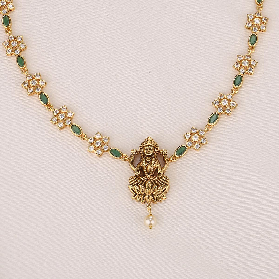 Lakshmi Short Necklace Set