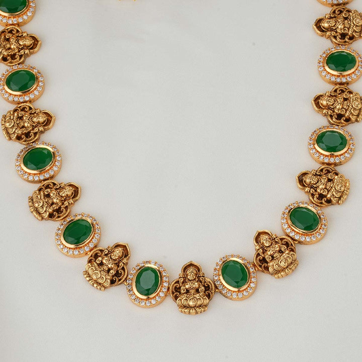 Shivin Nagas Short Necklace Set
