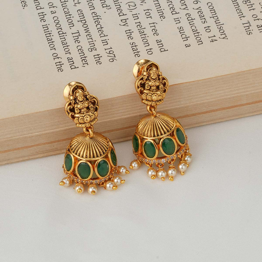 Shivin Nagas Short Necklace Set