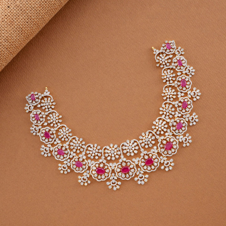 Gleaming Avikam Short Necklace Set