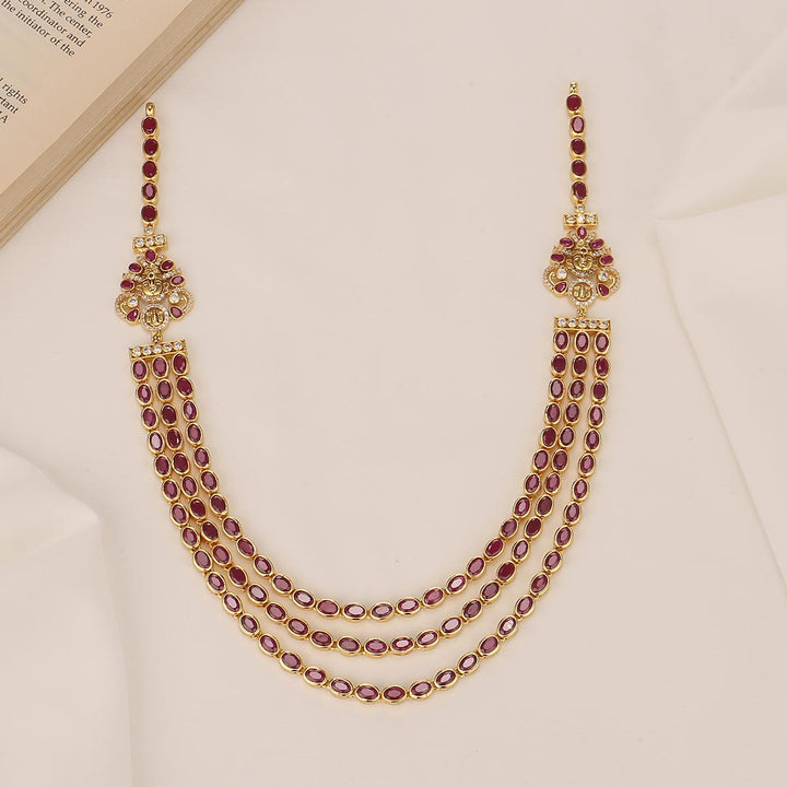 Avnita Short Necklace