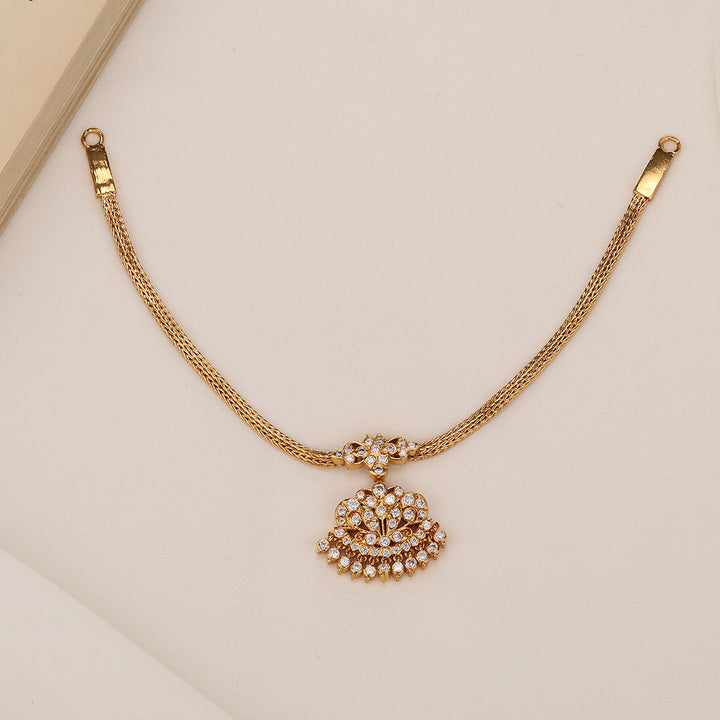 Ashikha Short Necklace