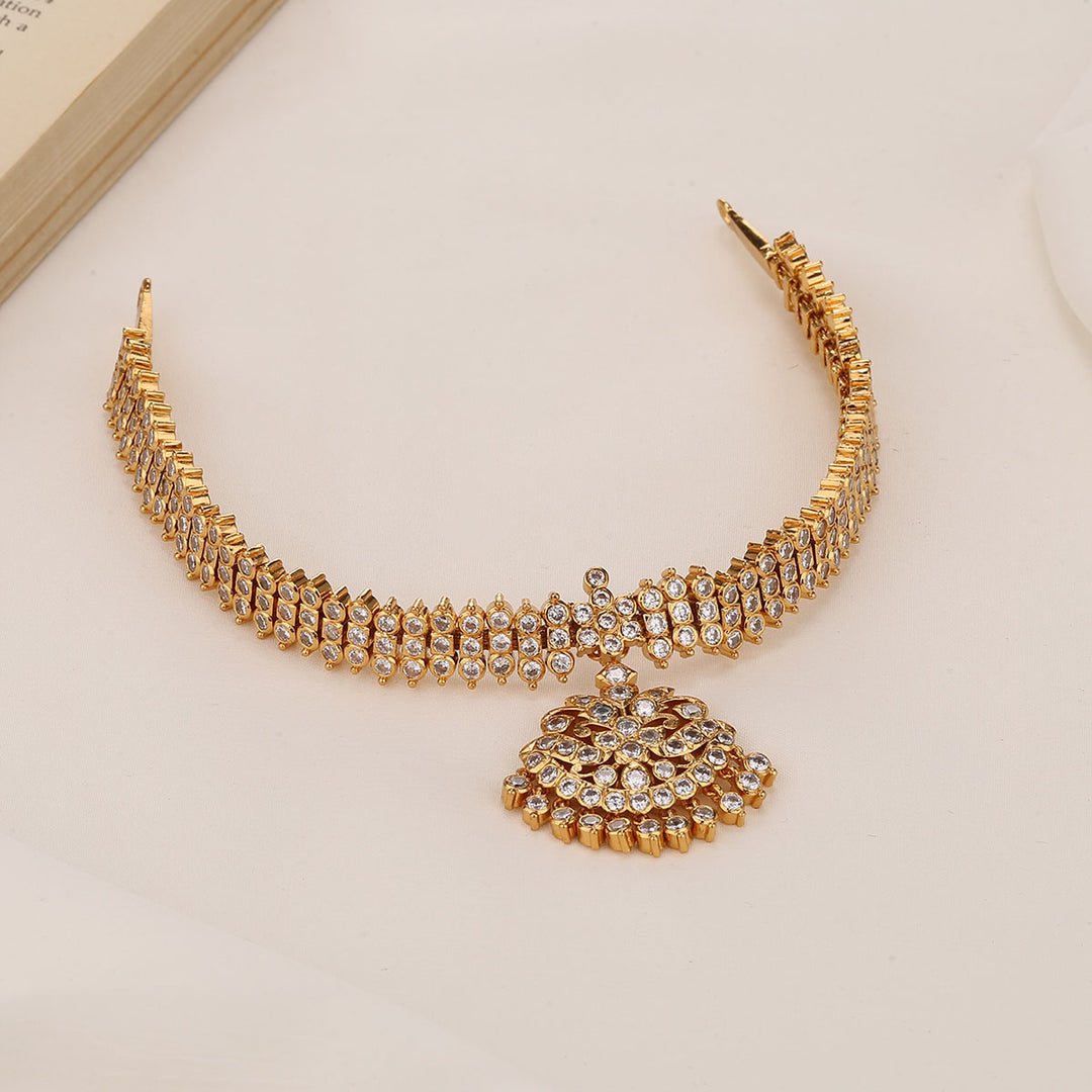 Mithisha Short Necklace