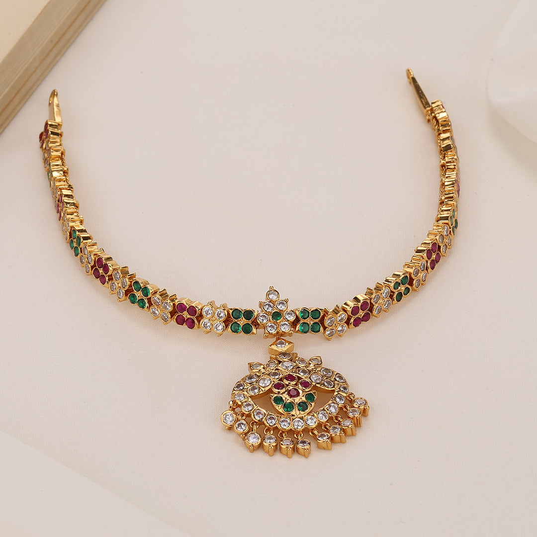Yuvisha Attigai Necklace