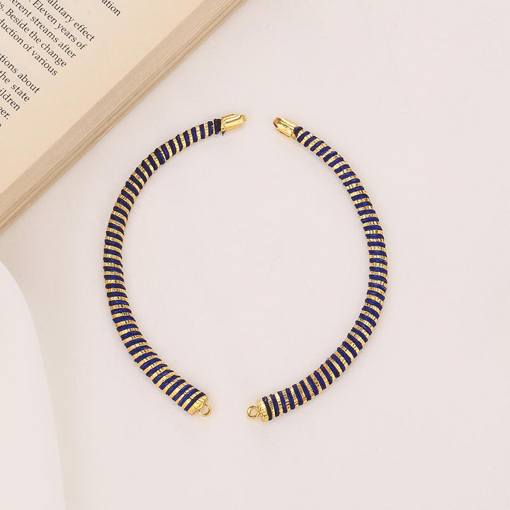 Trendy Look Short Necklace