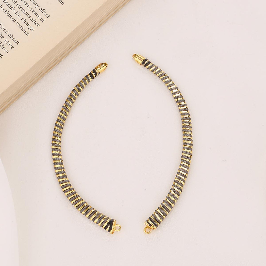 Trendy Look Short Necklace