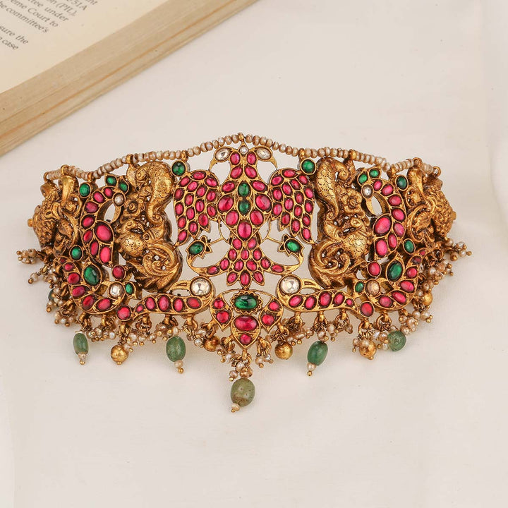 Pretty Look Deep Nagas Choker