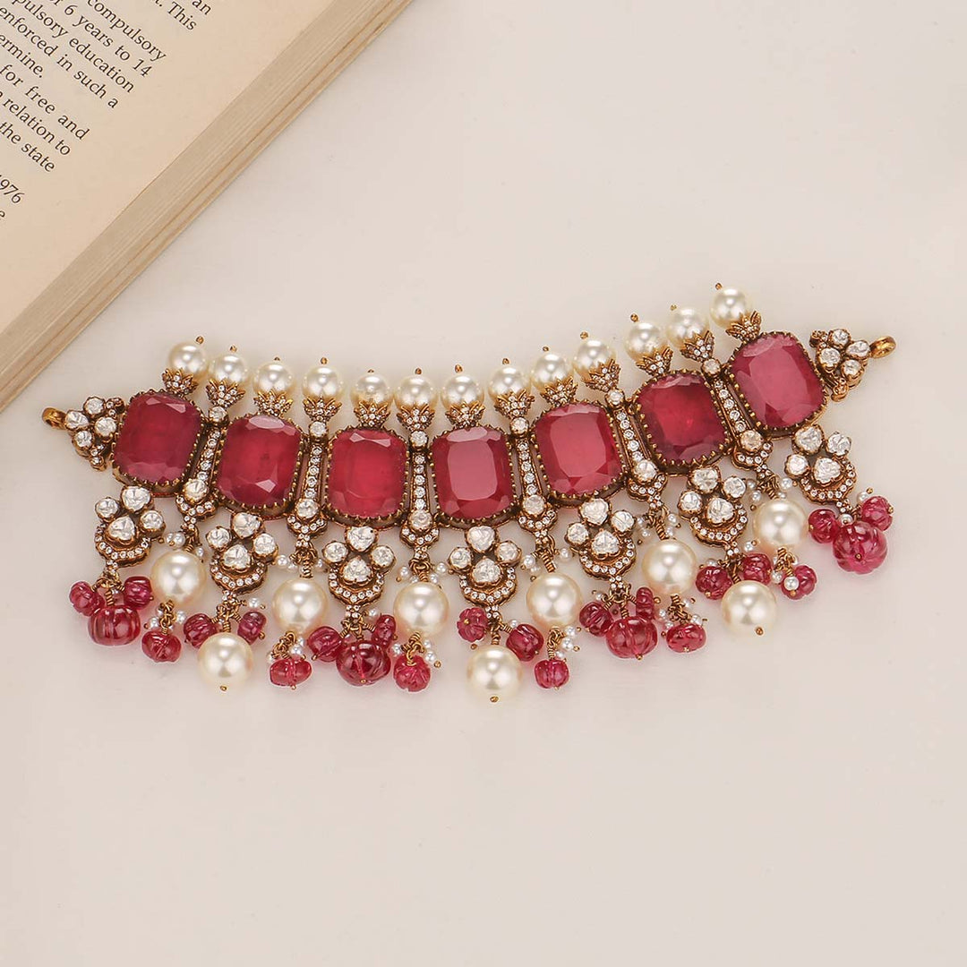 Glittering Choker Set