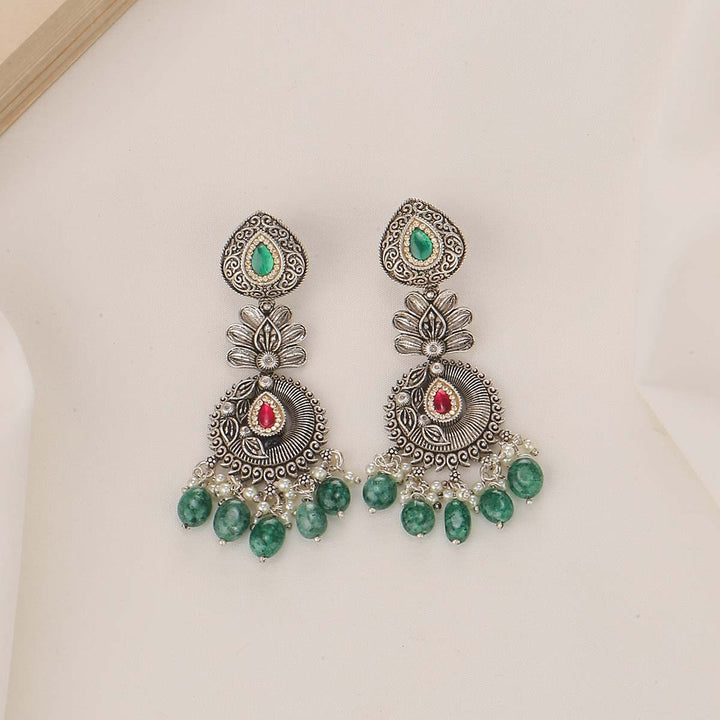 Shruthi Short Necklace Set