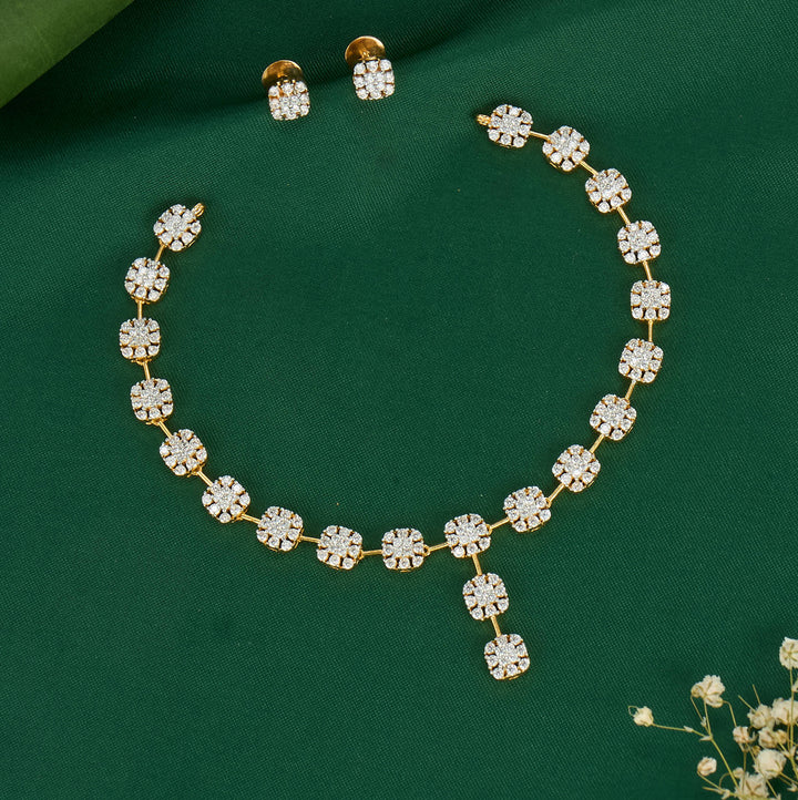 Dazzle Short Necklace Set