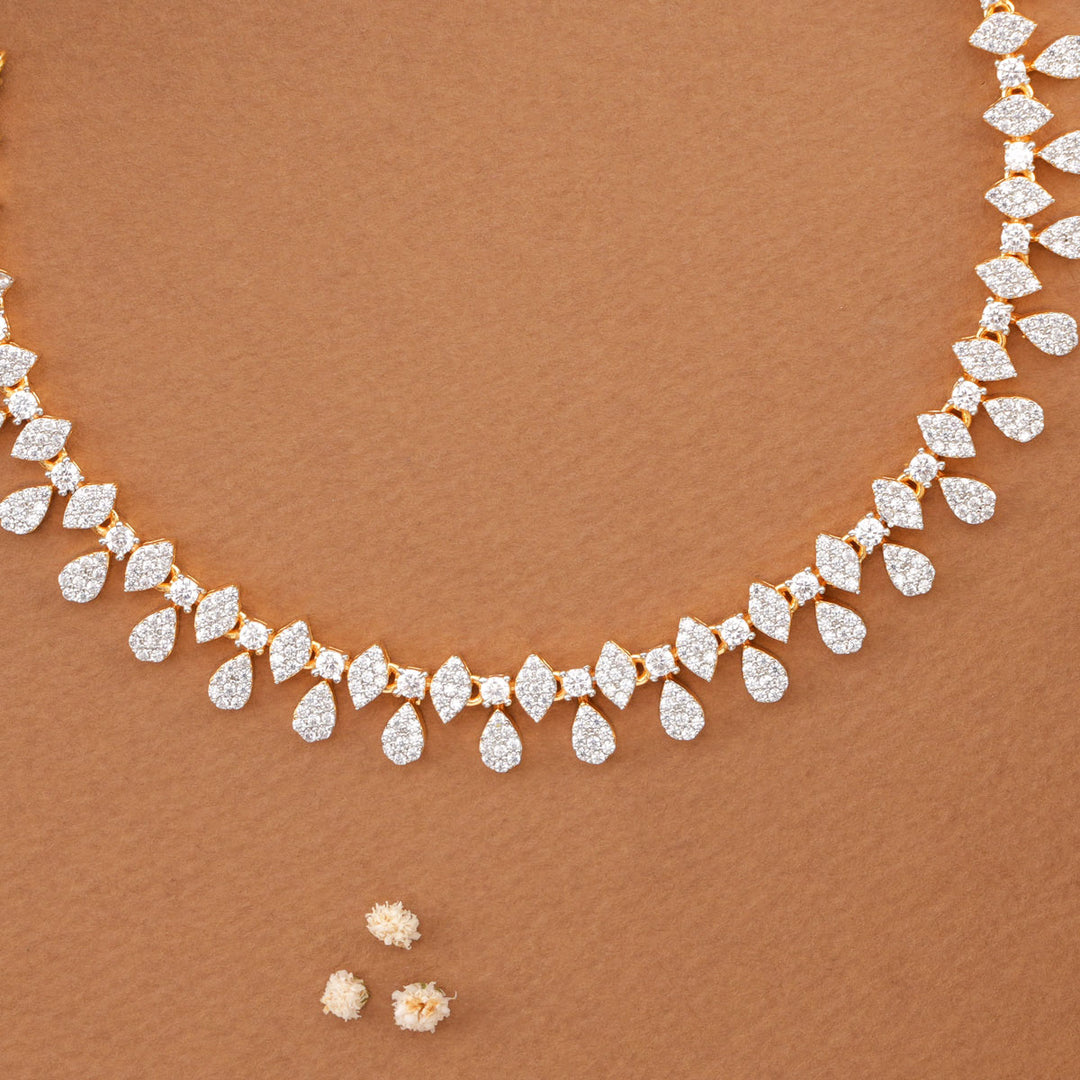 Aadhya Avikam Short Necklace Set