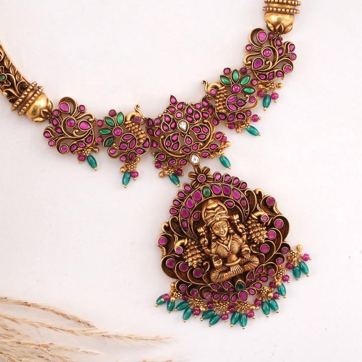 Liyasri Nagas Short Necklace