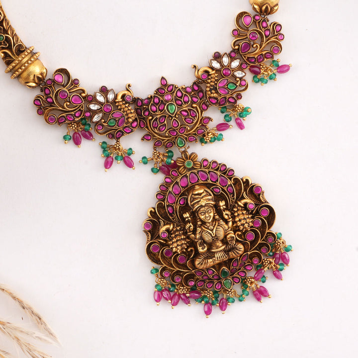 Dhashikha Nagas Short Necklace