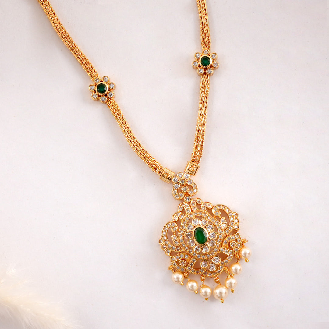 Shine Charm Stone Short Necklace
