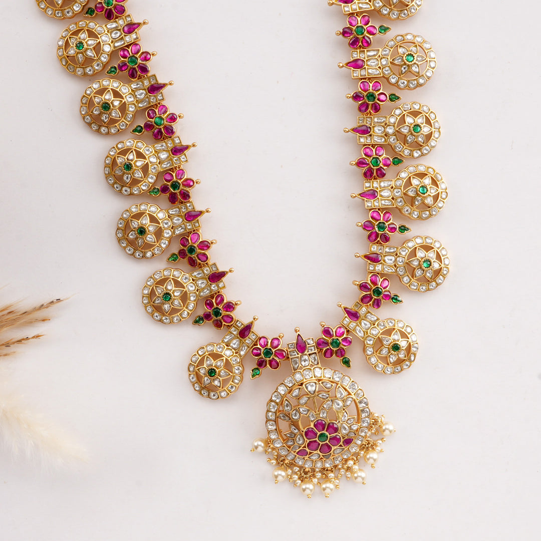 Grand Look Kundan Long Necklace