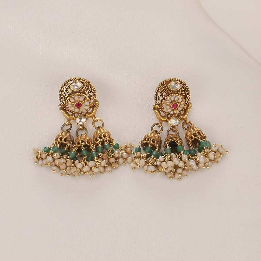 Elegant Short Necklace Set