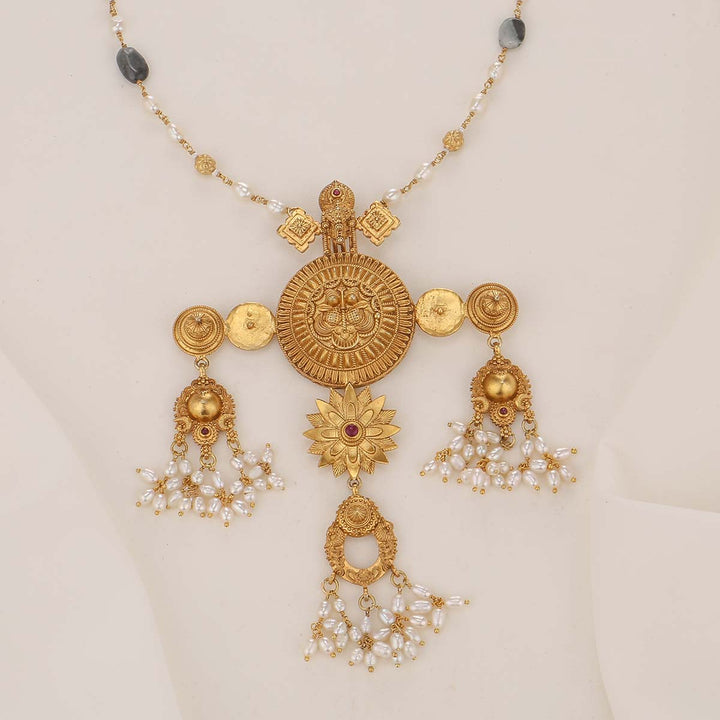 Wild Wanderer Long Necklace