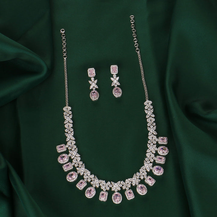 Meher Short Necklace Set