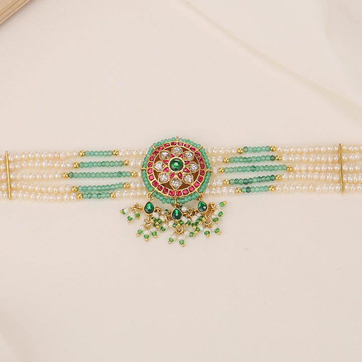 Thara Kundan Choker