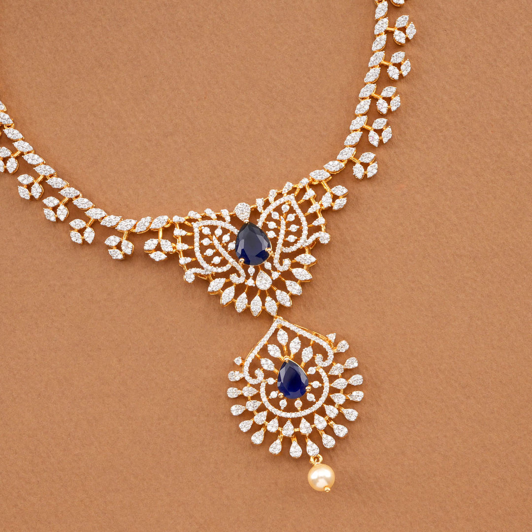 Fabulous Avikam Short Necklace Set