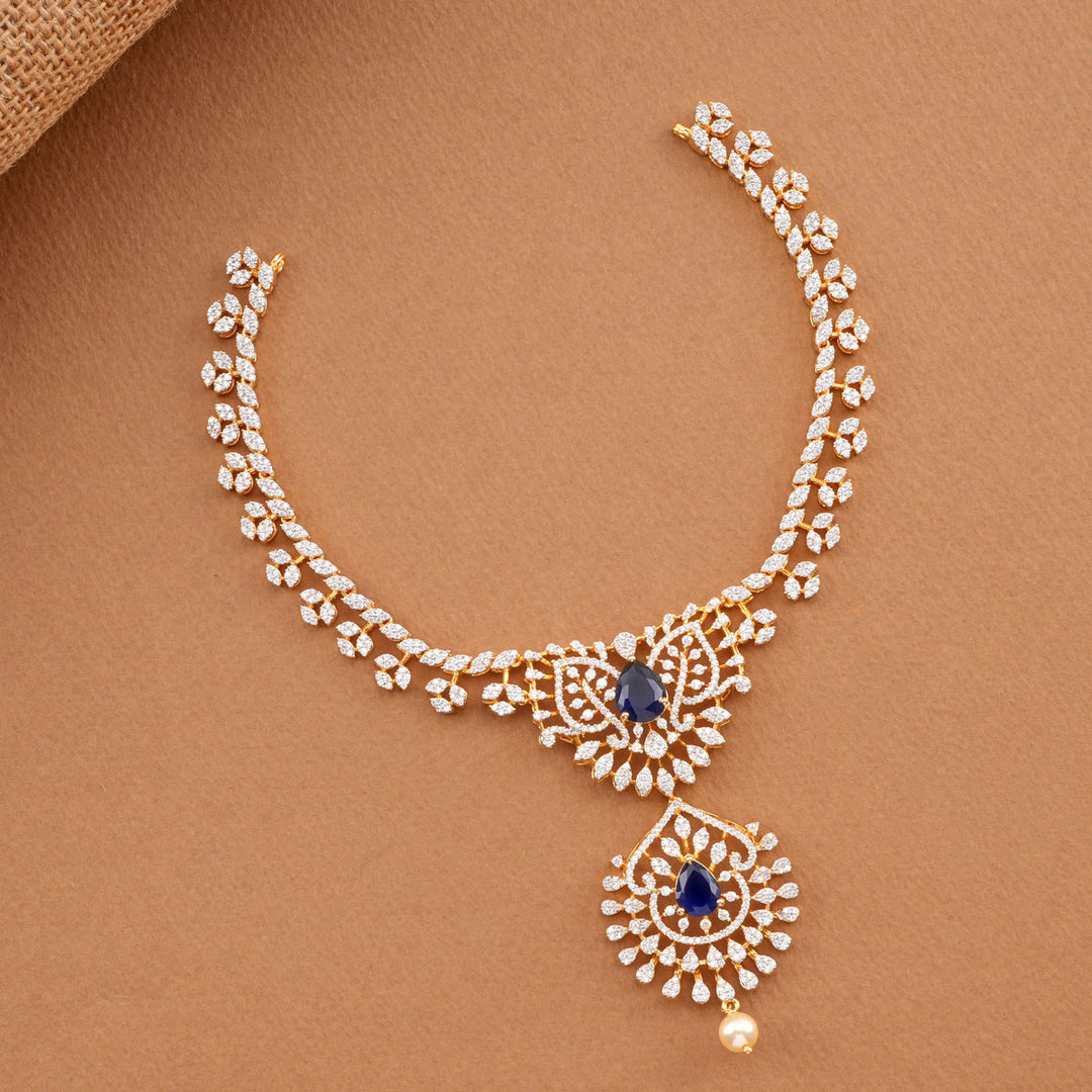 Fabulous Avikam Short Necklace Set
