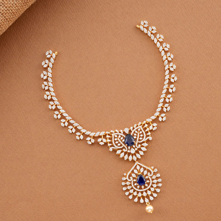 Fabulous Avikam Short Necklace Set