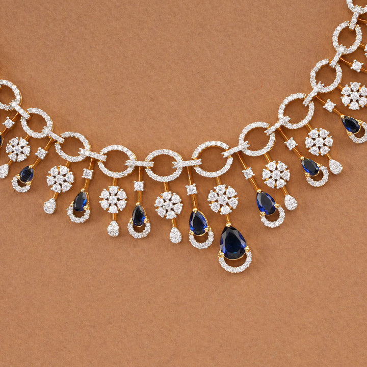 Fabulous Avikam Short Necklace Set