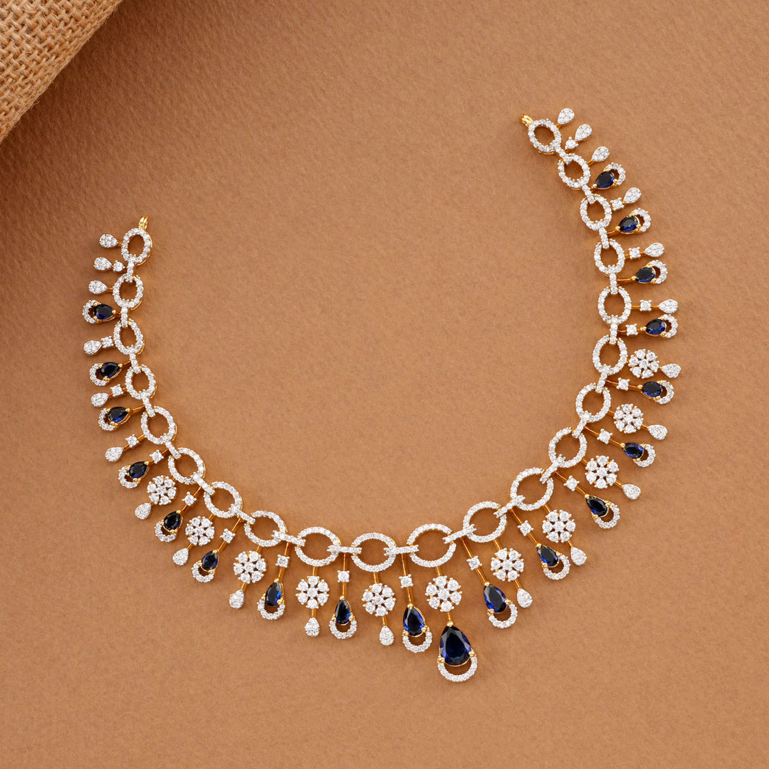 Fabulous Avikam Short Necklace Set