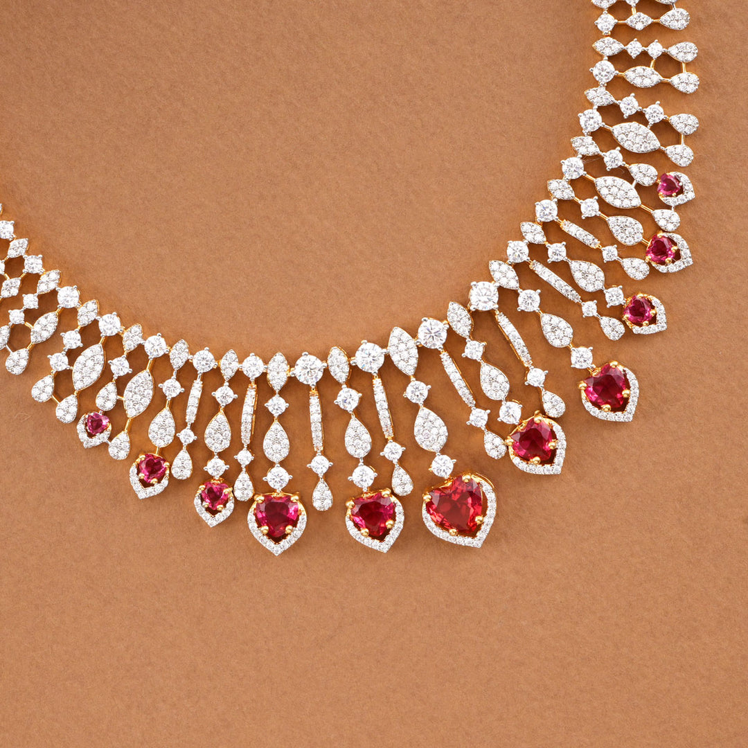 Trendy Avikam Short Necklace Set