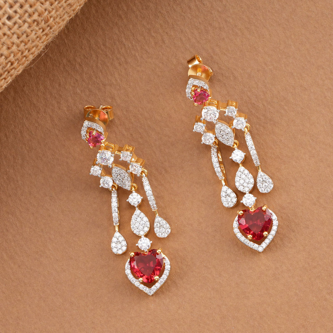 Trendy Avikam Short Necklace Set