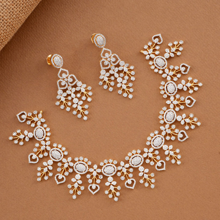 Stunning Avikam Short Necklace Set