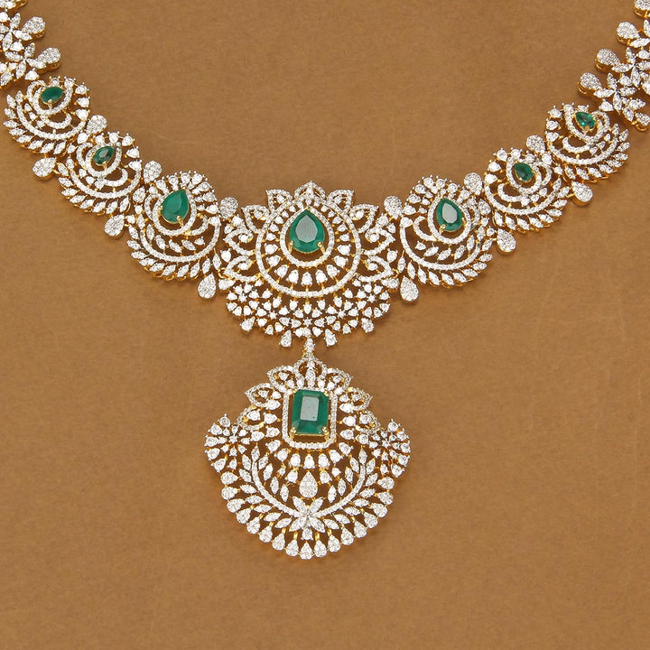 Gleaming Charm Short Necklace Set