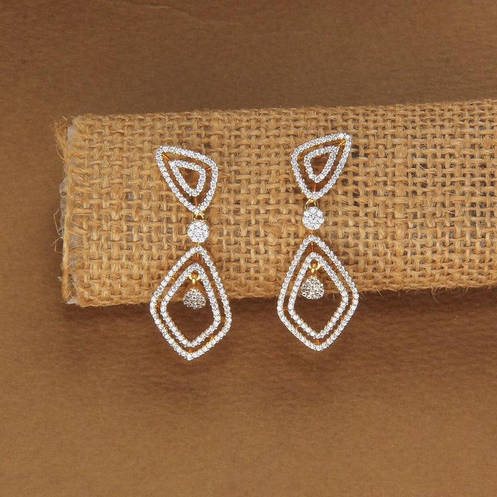 Shervi Avikam Short Necklace Set