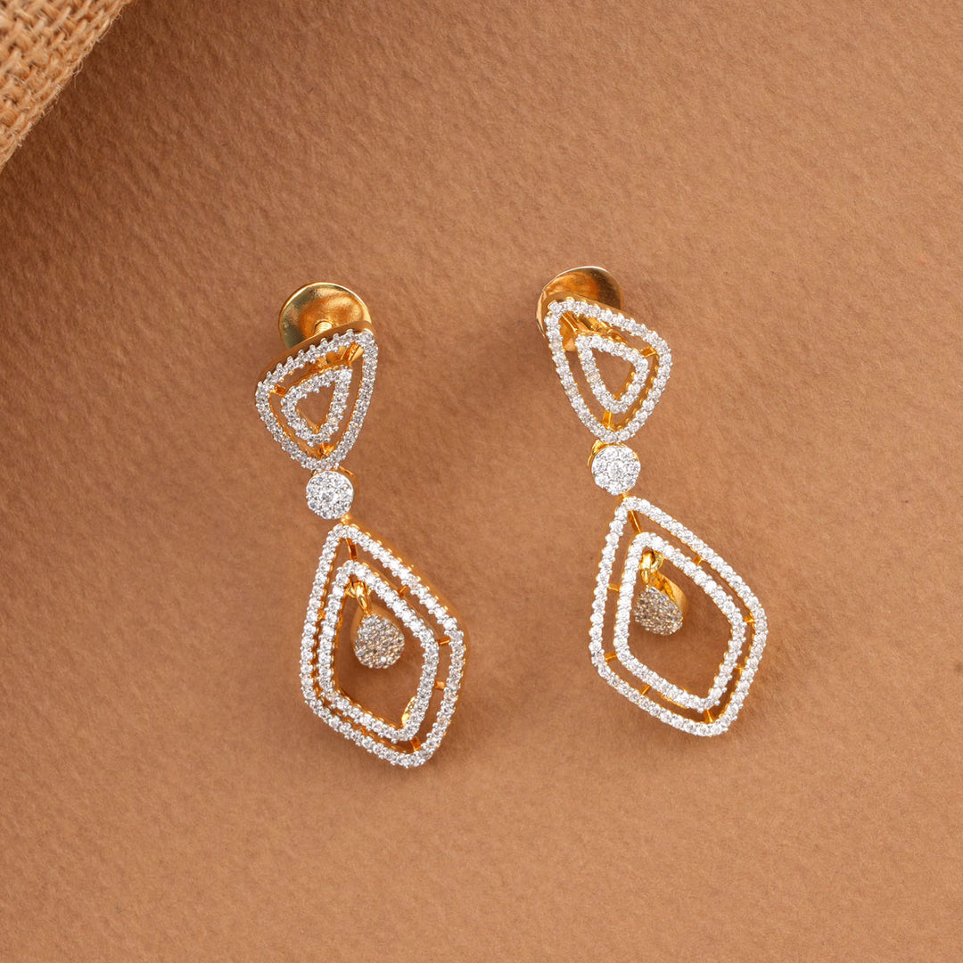 Shervi Avikam Short Necklace Set