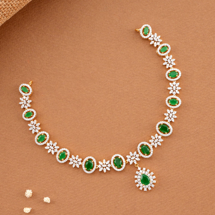Quisha Avikam Short Necklace Set