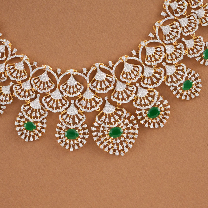 Amazing Avikam Short Necklace Set