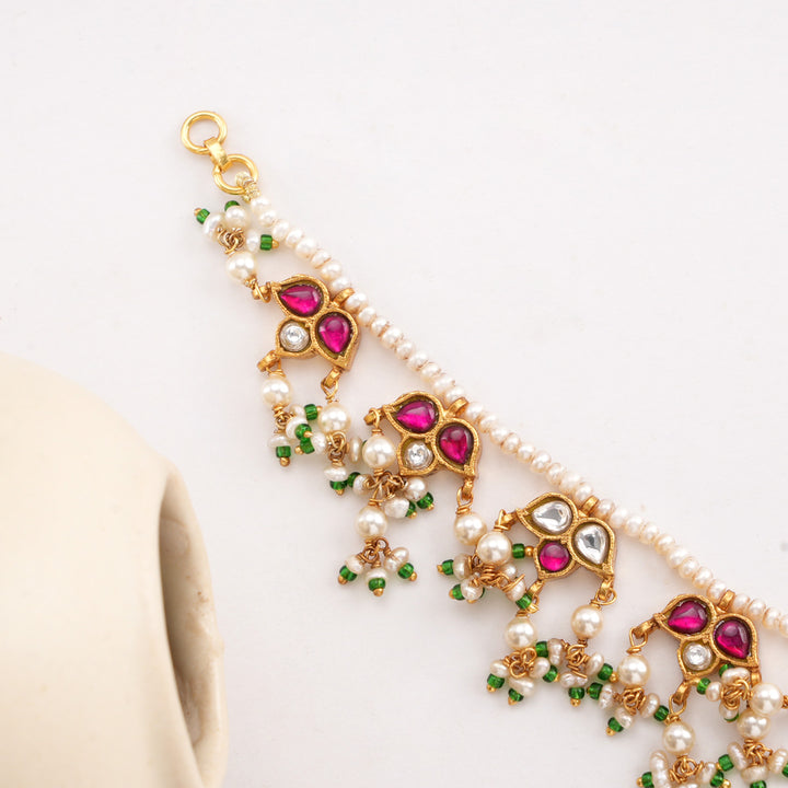 Stylish Kundan Short Necklace