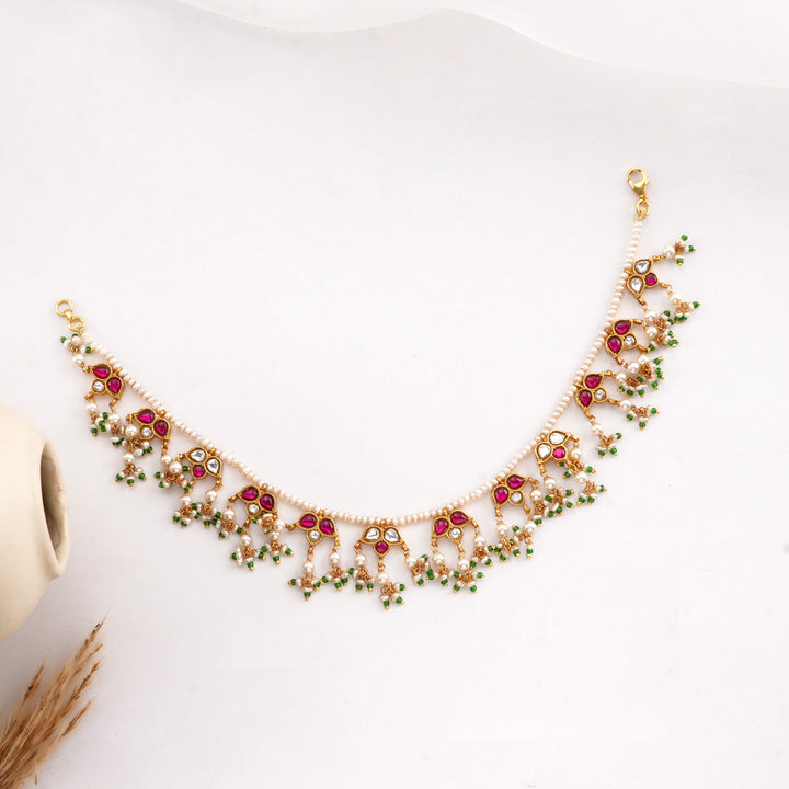 Stylish Kundan Short Necklace