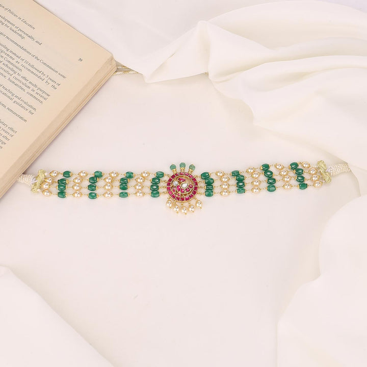 Viashni Kundan Choker