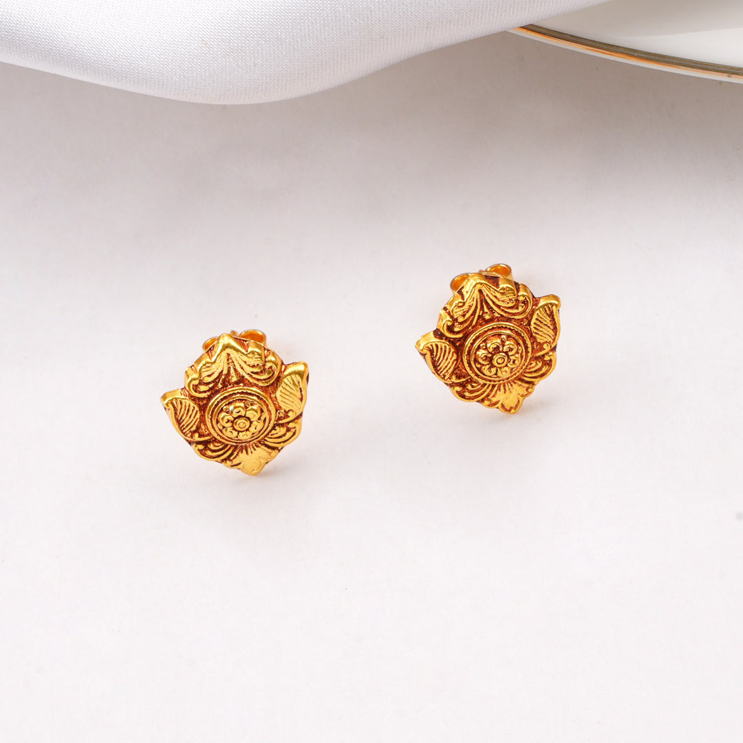 Elegance Short Necklace Set